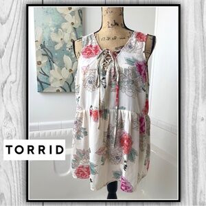 Torrid Floral Georgette Lace-Up Top #T8562z
